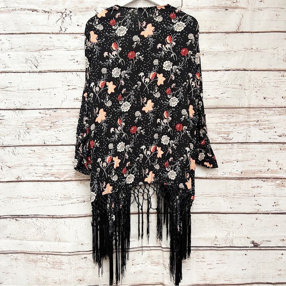 TORRID Black Floral Print Fringe Hem Open-Front Kimono Cardigan Size 1 (1X) - Picture 6 of 7